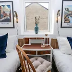Canal View Apartamento