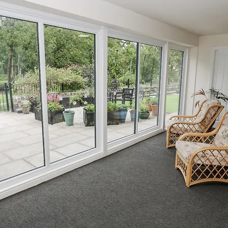 Canal View Apartman *