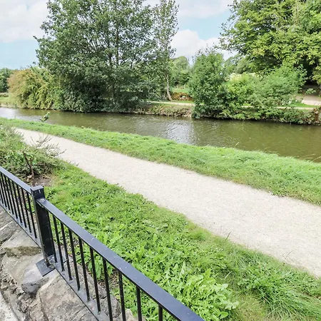 Daire Canal View
