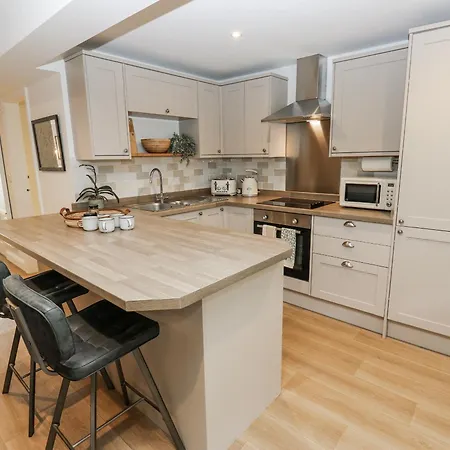 Canal View Апартаменты